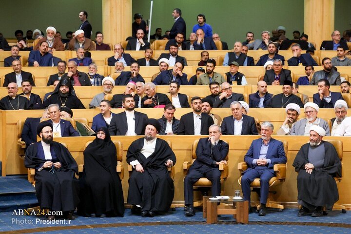 نخستین دوره «جایزه جهانی امام خمینی (ره)» با حضور رئیس جمهور