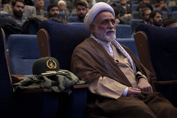 گزارش تصویری | آئین بزرگداشت سرداران و ۴۵۰ شهید تدارکات و پشتیبانی سپاه تهران بزرگ