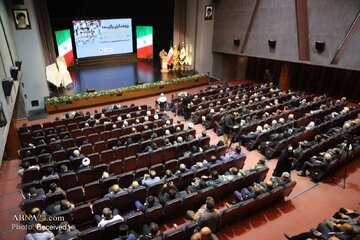 Photos: Honoring Distinguished Researchers of Sacred Defense, Resistance at National Museum of Islamic Revolution
