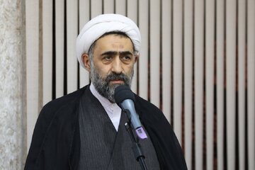 حبس پژوهش‌های وزین در کتاب‌های کم‌تیراژ؛ چالش جدی فرهنگ کتاب‌خوانی در ایران