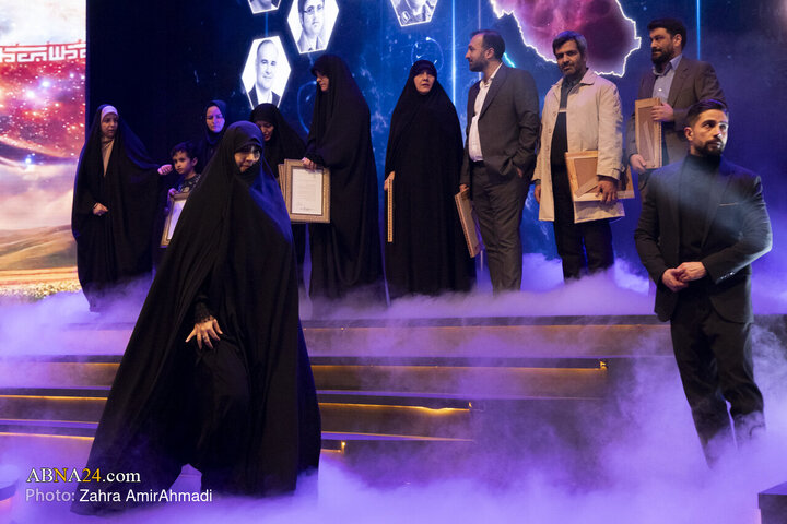 آیین تجلیل از نخبگان علمی