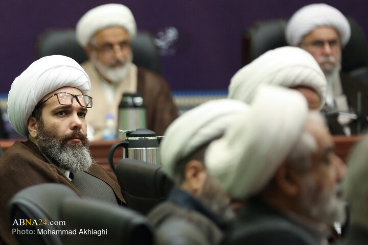 Photos (1): Unveiling of 50 Research Works by AhlulBayt World Assembly on Lifestyle, Shia Status Studies, Translation