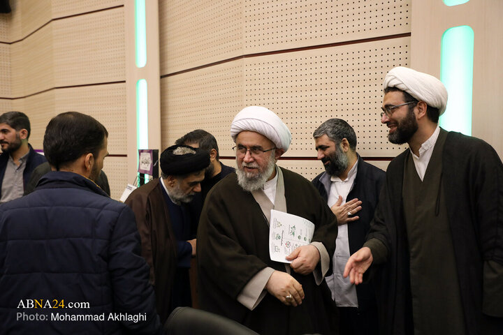 Photos (2): Unveiling of 50 Research Works by AhlulBayt World Assembly on Lifestyle, Shia Status Studies, Translation