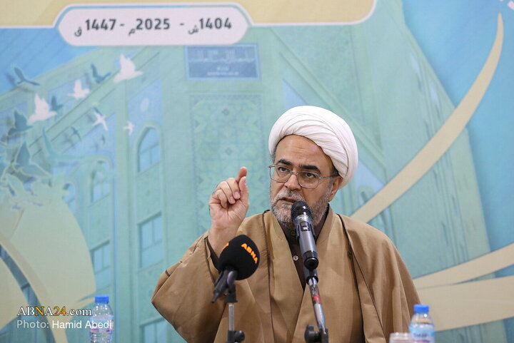Photos: Unveiling ceremony of six new products by Rasool Rahmat Foundation in Qom