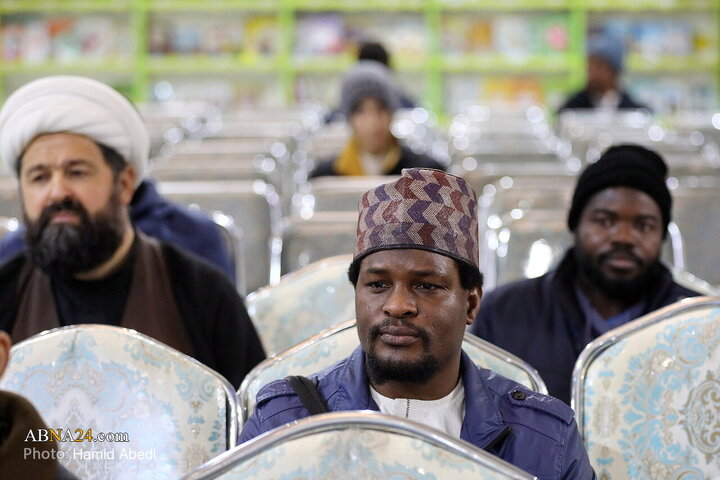 Photos: Unveiling ceremony of six new products by Rasool Rahmat Foundation in Qom