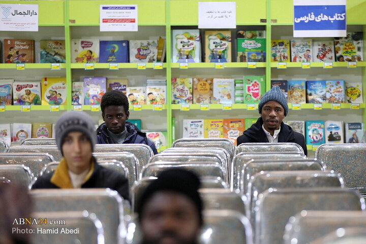 Photos: Unveiling ceremony of six new products by Rasool Rahmat Foundation in Qom