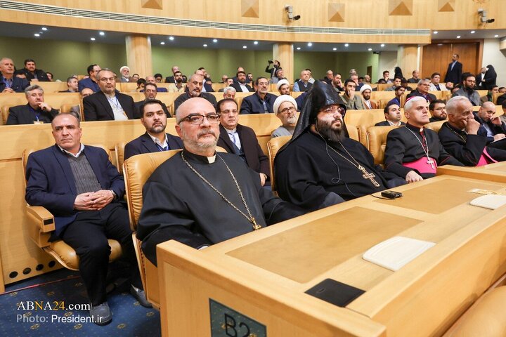 Photos: Closing Ceremony of First Edition of Imam Khomeini World Award