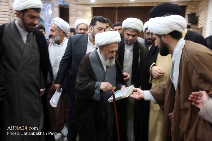 Photos: Ethics Lesson by Ayatollah Sobhani