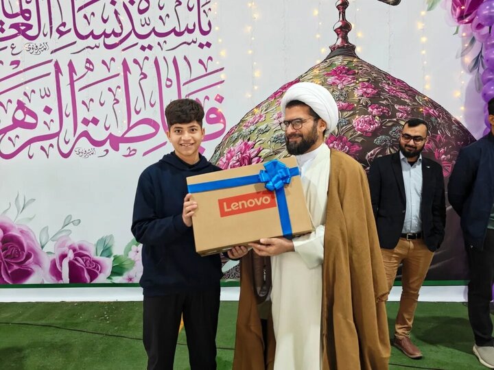 تقرير مصور/ مدرسة دار الزهراء للأيتام في النجف تقيم مراسم التكليف للفتيات البالغات