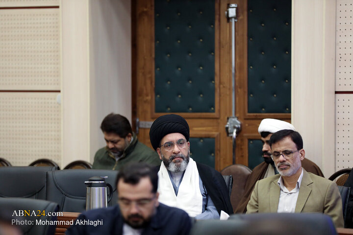 آیین رونمایی از موسوعه معارف شیعه در مجمع جهانی اهل‌بیت(ع)