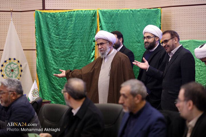 آیین رونمایی از موسوعه معارف شیعه در مجمع جهانی اهل‌بیت(ع)