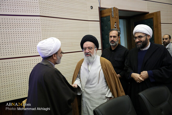 آیین رونمایی از موسوعه معارف شیعه در مجمع جهانی اهل‌بیت(ع)