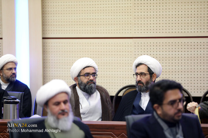 آیین رونمایی از موسوعه معارف شیعه در مجمع جهانی اهل‌بیت(ع)