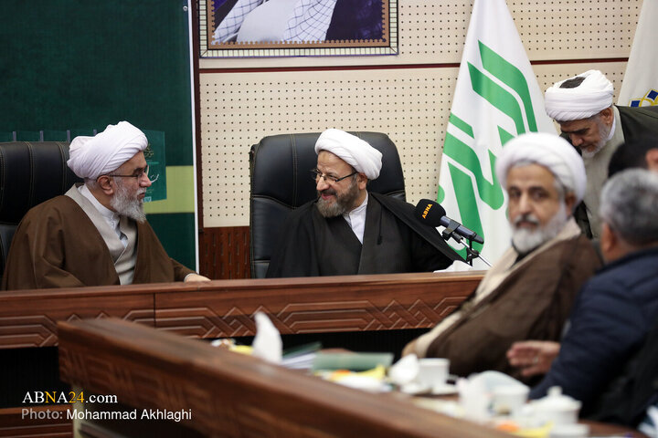 آیین رونمایی از موسوعه معارف شیعه در مجمع جهانی اهل‌بیت(ع)