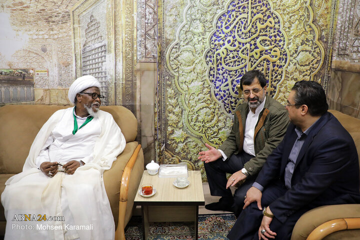 تشرف شیخ زکزاکی به زیارت حرم حضرت فاطمه معصومه (س)