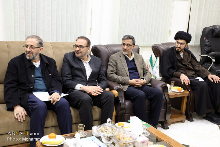 Foto / İmam Humeyni (ra) Uluslararası Ödülü Yabancı Konuklarının Dünya Ehlibeyt (a.s) Kurultayı Genel Sekreteri İle Görüşmesinden Kareler