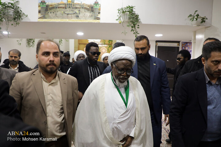 Informe fotográfico | El Sheij Ibrahim Zakzaky peregrina al santuario de la Excelencia Fátima Masuma (la paz sea con ella)