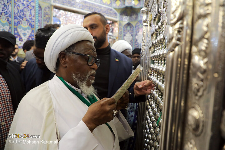Informe fotográfico | El Sheij Ibrahim Zakzaky peregrina al santuario de la Excelencia Fátima Masuma (la paz sea con ella)