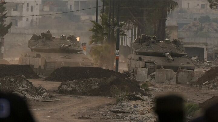 Сионист јәһуди режими Суријанын Гунејтәрә бөлҝәсиндә јени әразиләри ишғал етди \ Вәһһаби Голани режими өзүнү корлуға вуруб