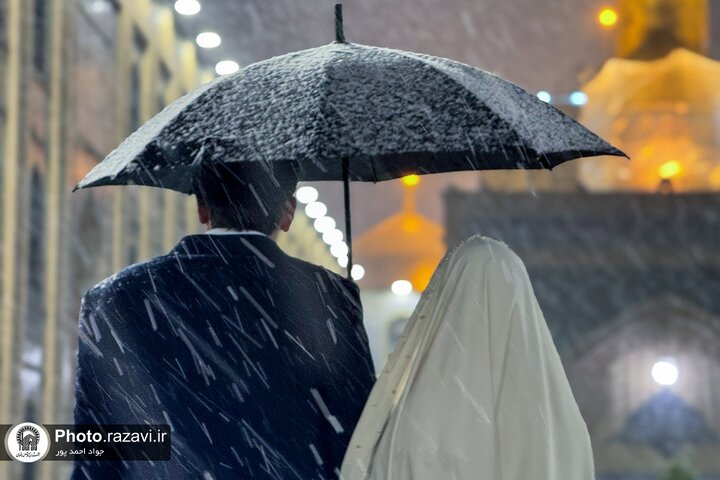 Informe fotográfico |Lluvia y nieve en el santuario del Imam Alí ibn Musa ar-Rida (la paz sea con él)