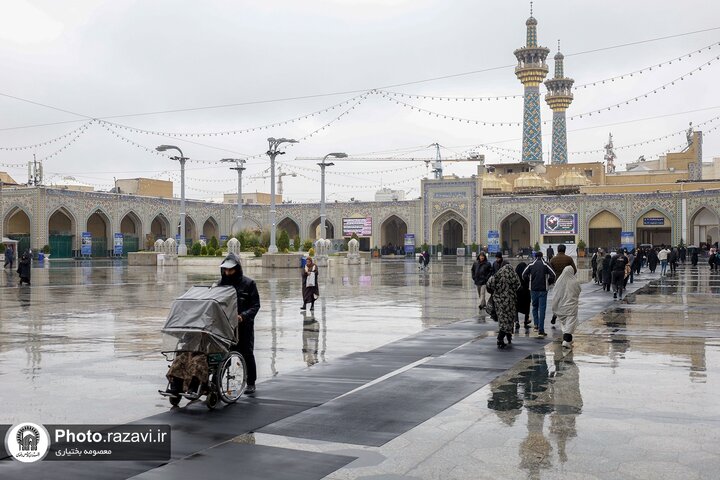 Informe fotográfico |Lluvia y nieve en el santuario del Imam Alí ibn Musa ar-Rida (la paz sea con él)