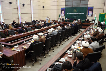 Photos (1): Unveiling ceremony of Encyclopedia of Shia teachings held at AhlulBayt World Assembly