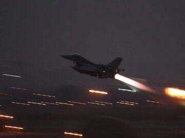 بعد مقتل جنودها..أمريكا تقصف أهدافا لداعش عبر مقاتلاتها في سوريا