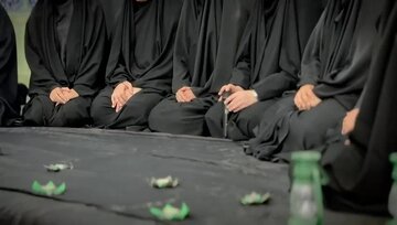 ویدیو | هیئت‌ دخترانه »معصومانه« در حرم مطهر حضرت فاطمه معصومه (س)