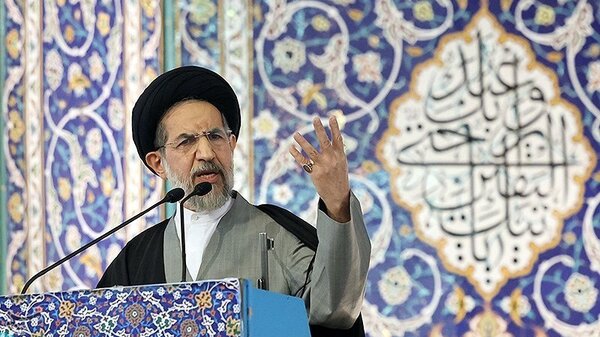 Tehran Friday Prayers: Non-Oil Export Growth Seen as Key to Overcoming Sanctions