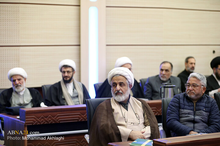 Photos (1): Unveiling ceremony of Encyclopedia of Shia teachings held at AhlulBayt World Assembly