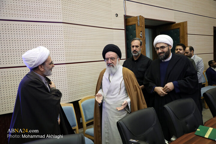 Photos (1): Unveiling ceremony of Encyclopedia of Shia teachings held at AhlulBayt World Assembly