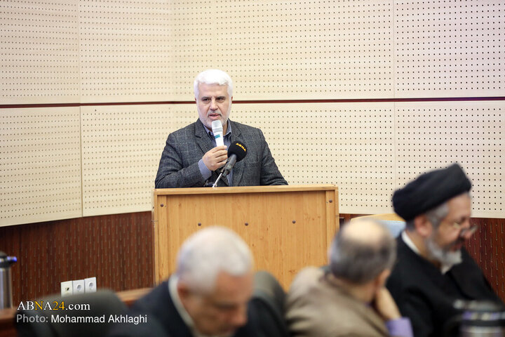 Photos (2): Unveiling ceremony of Encyclopedia of Shia teachings held at AhlulBayt World Assembly
