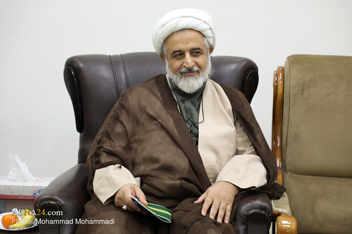 Photos: Foreign guests of Imam Khomeini World Award meet Secretary-General of AhlulBayt World Assembly