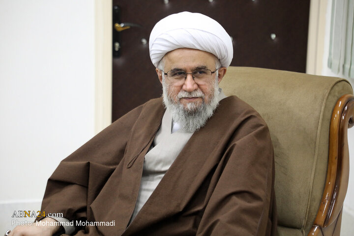 Photos: Foreign guests of Imam Khomeini World Award meet Secretary-General of AhlulBayt World Assembly