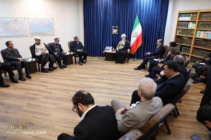 Photos: Minister of Agriculture meets with Ayatollah Arafi