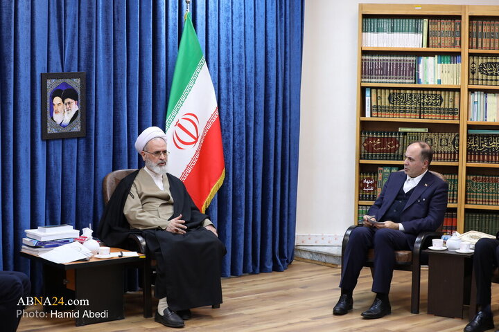 Photos: Minister of Agriculture meets with Ayatollah Arafi