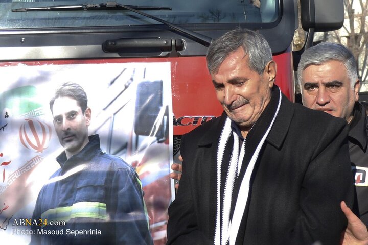 Photos: Funeral ceremony of Martyred Firefighter Saleh Amani in Tabriz