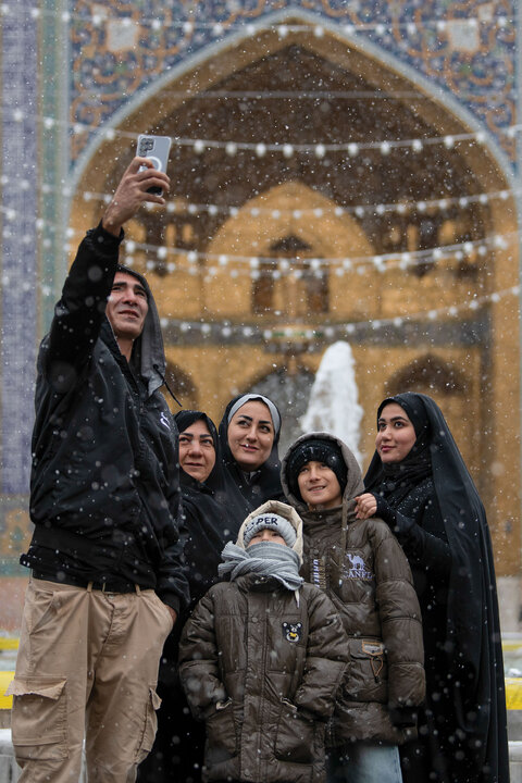 Photos: Autumn Snowfall at Imam Reza Holy Shrine