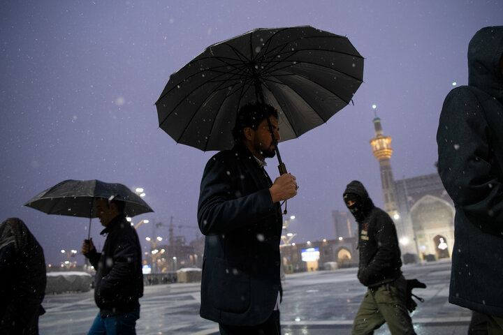 Photos: Autumn Snowfall at Imam Reza Holy Shrine
