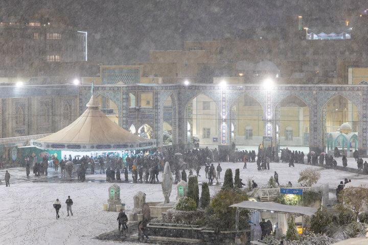 Photos: Autumn Snowfall at Imam Reza Holy Shrine