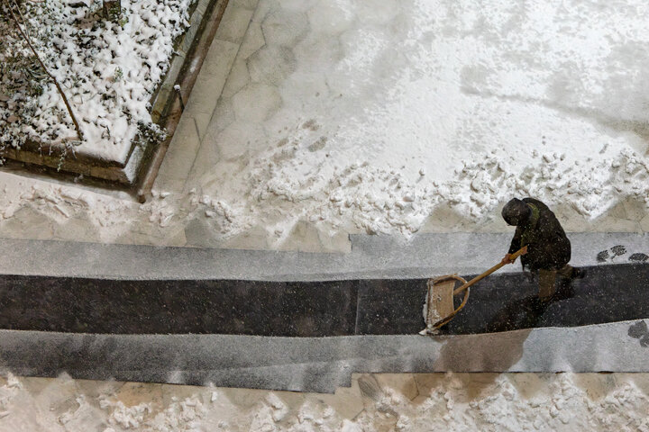 Photos: Autumn Snowfall at Imam Reza Holy Shrine