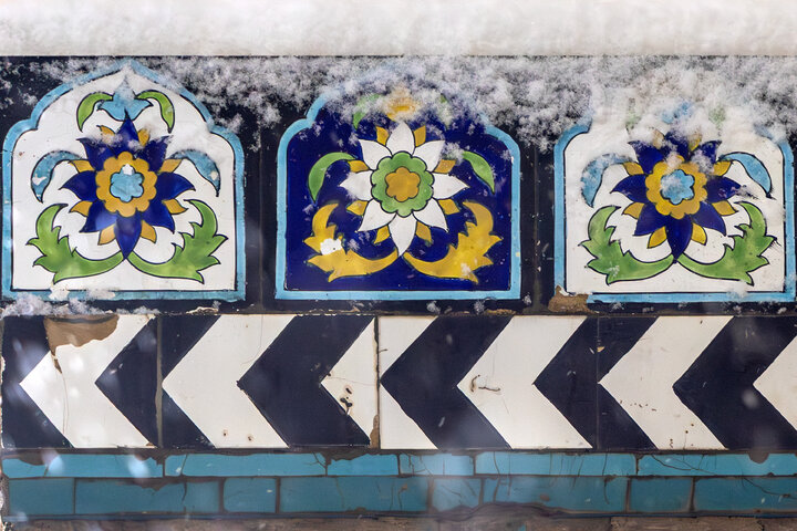 Photos: Autumn Snowfall at Imam Reza Holy Shrine
