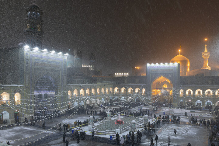 Photos: Autumn Snowfall at Imam Reza Holy Shrine
