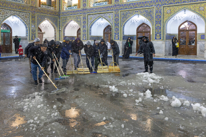 Photos: Autumn Snowfall at Imam Reza Holy Shrine