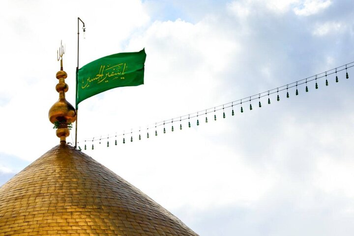 وفقا لما أفادته وكالة أهل البيت (ع) للأنباء ـ ابنا ـ تنشر وكالة "أبنا" للأنباء مشاهد جديدة عن مسجد الكوفة المعظم وهو خال من الزوار، في أجواء مطرية .