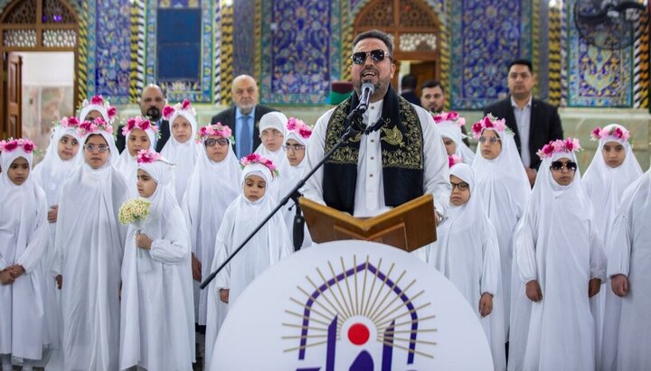 تقرير مصور/ العتبة الحسينية تقيم حفل تتويج الفتيات اللواتي بلغن سن التكليف في صحن الإمام الحسين(ع)