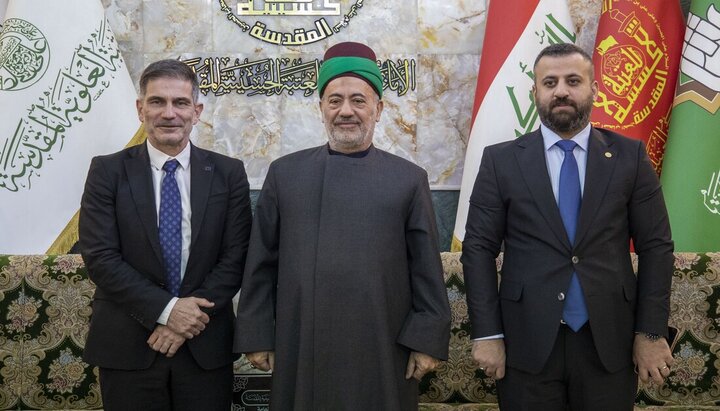 تقرير مصور/ سفير الاتحاد الأوروبي لدى العراق يلتقي نائب الأمين العام للعتبة الحسينية في كربلاء