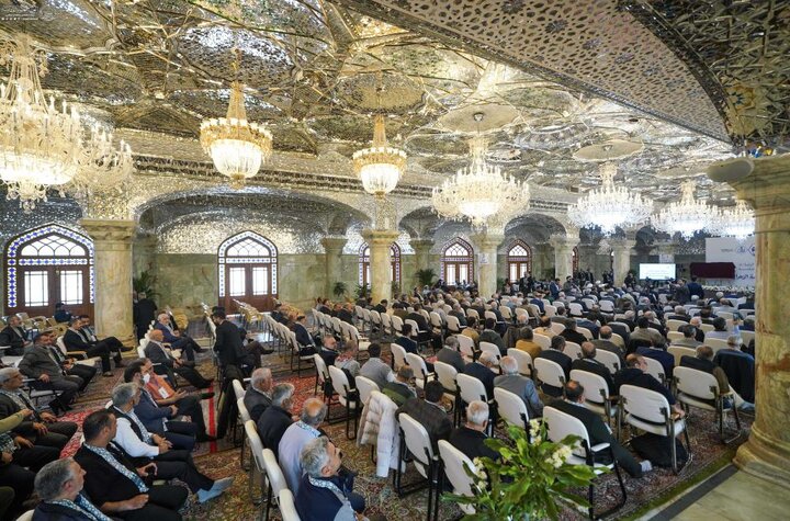 تقرير مصور/ العتبة العلوية تحتفي بالكوادر الهندسية والعاملين الذين أنجزوا صحن السيدة فاطمة (ع)