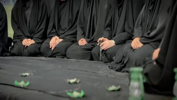 ویدیو | هیئت‌ دخترانه »معصومانه« در حرم مطهر حضرت فاطمه معصومه (س)