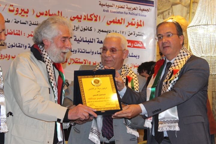 تقرير مصور/ بحضور نخبة من المفكرين.. اختتام أعمال «حركات التحرير والإستقلال والدروس المستفادة للمقاومة الفلسطينية» في بيروت